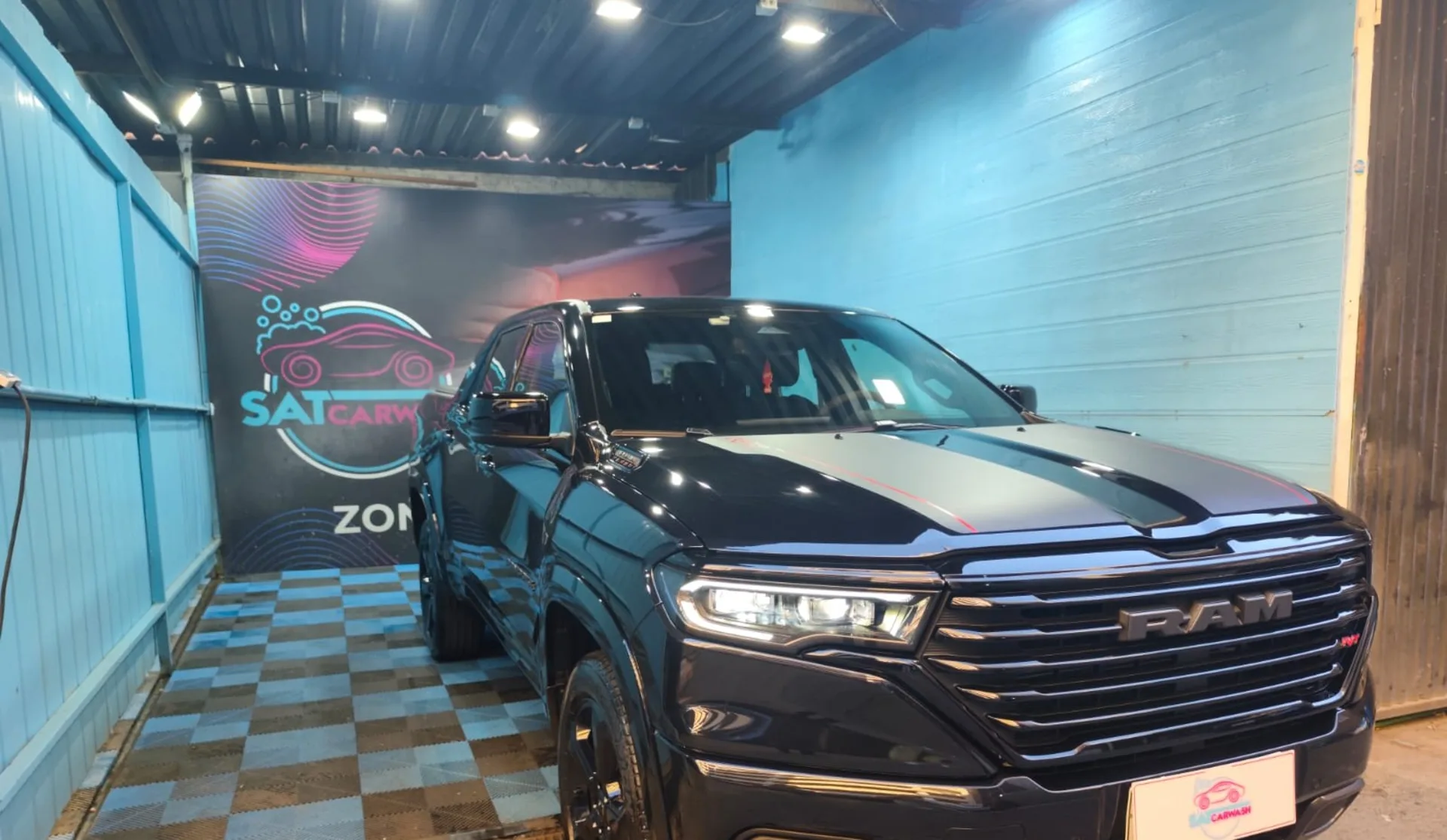 SAT Car Wash — lavado profesional en Santiago Centro